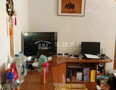 莲前西路金鸡亭大型小区 省优幼儿园与中小学直升，南北两房理想之选